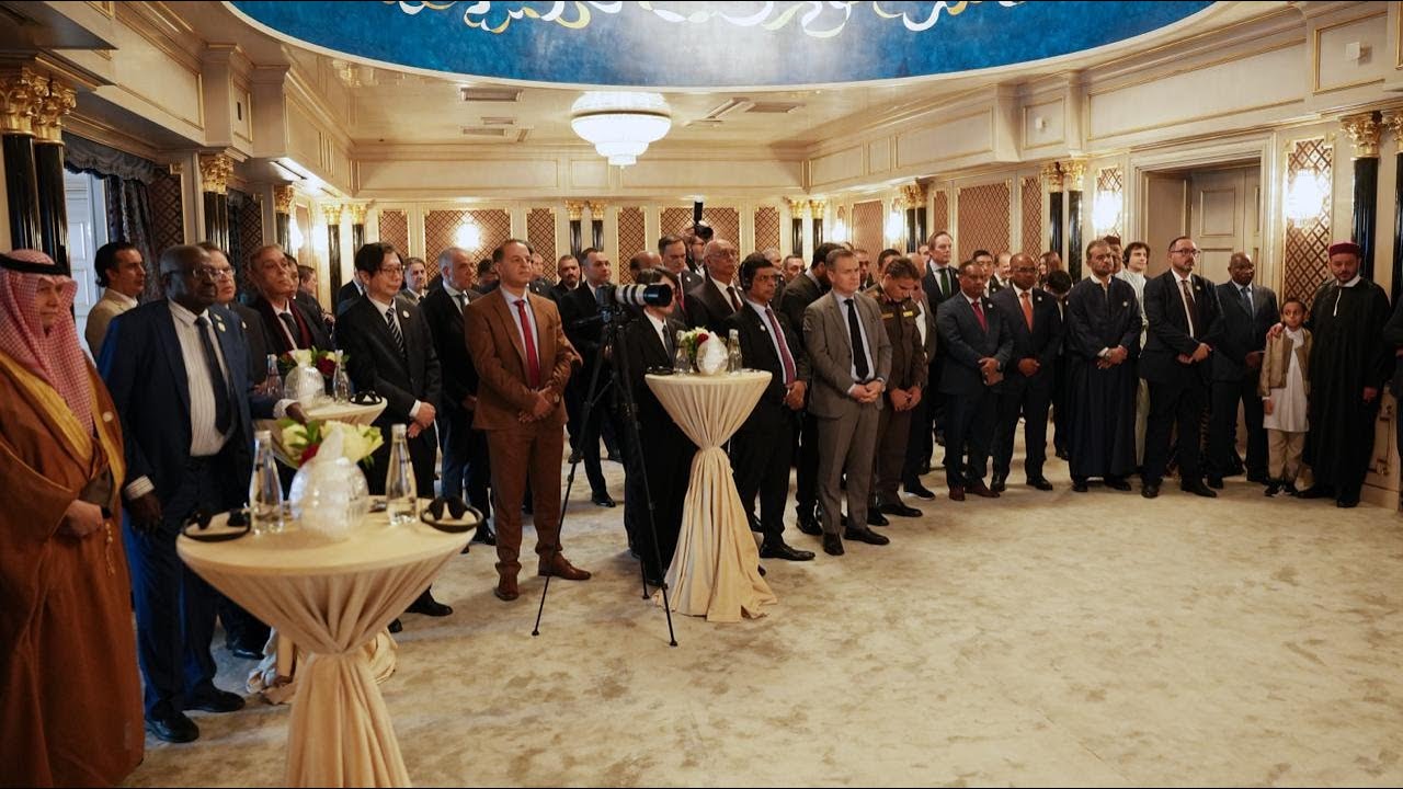 الرئيس يقيم حفل استقبال رسمي إحياءً للذكرى الرابعة والسبعين لاستقلال ليبيا