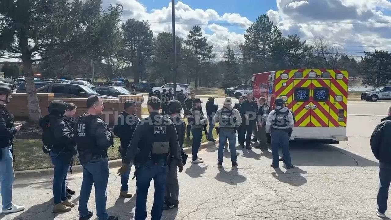 Police responds to scene after armed man rams vehicle into Michigan synagogue