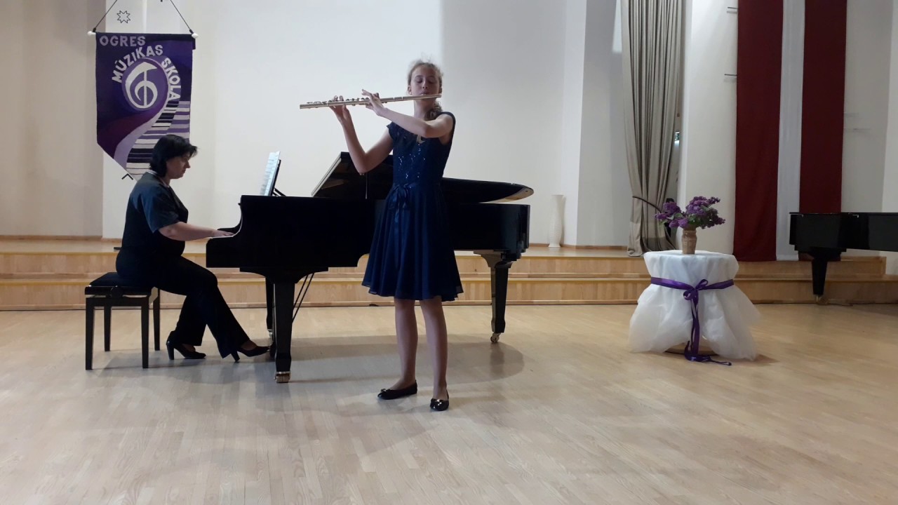 Sabīne Racina, &ldquo;5 Short Pieces&rdquo;, Jules Mouquet Op. 39, Первая и вторая части. Флейта