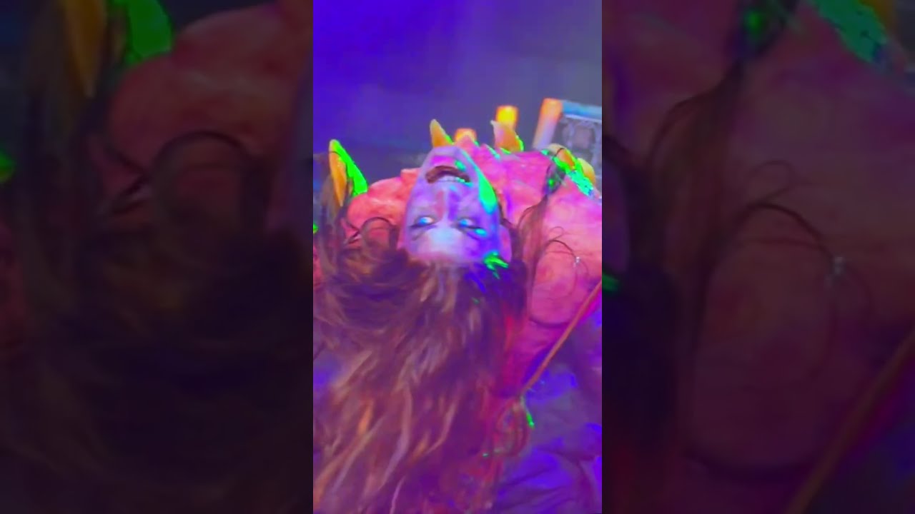 Victoria Elizabeth Black Sci Fi 👽Floorshow - Dragula Titans 👽
