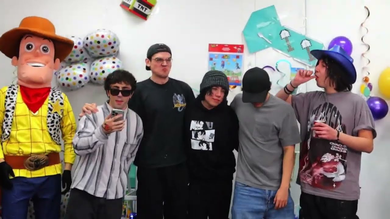 karaoke en lo de quackity 2: más chente que nunca