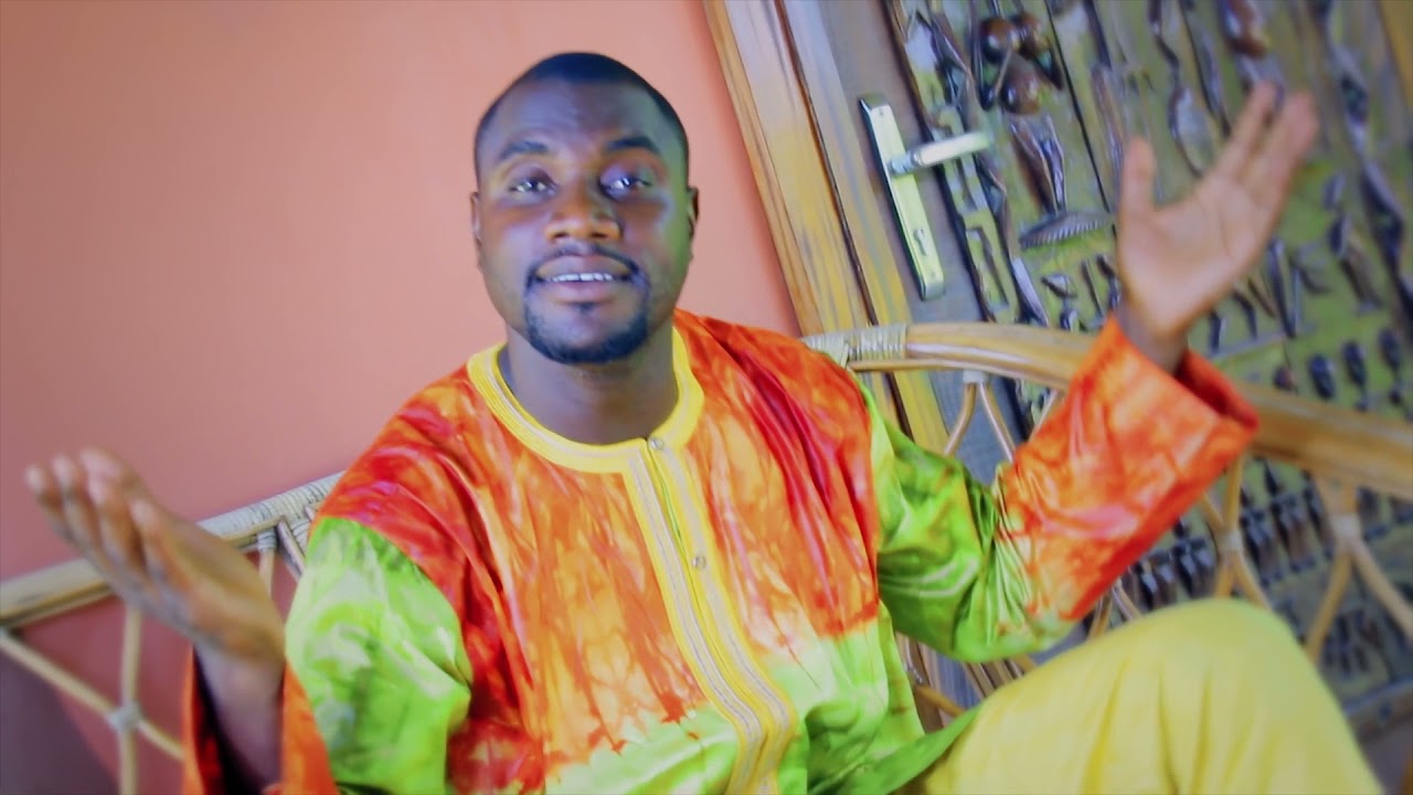 JALI MUSA JOBARTEH & MAMA AFRICA BAND_POLITICO