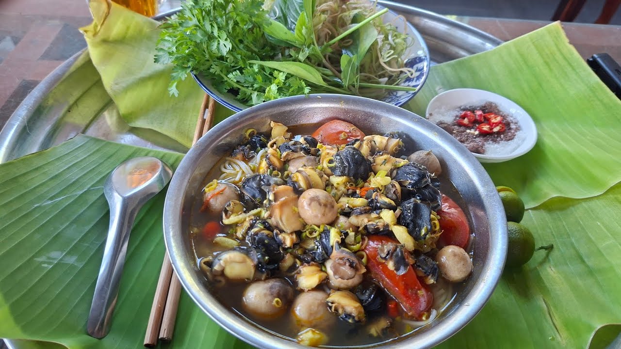 TƯ LANG THANG#NAY ĂN THAU BÚN ỐC SIÊU TO HẾT SẠCH LUÔN