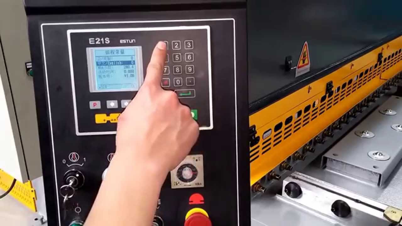 Accurl 6mm Metal Sheet Shearing Machine 4 meter Hydraulic Metal Cutting Machine 8mm Shearing Machine