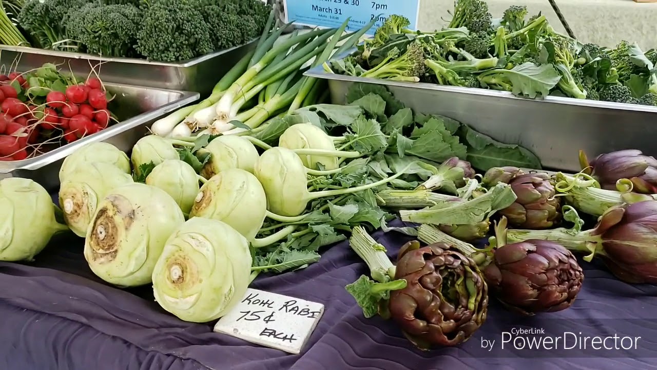Old Town Salinas Farmer's Market