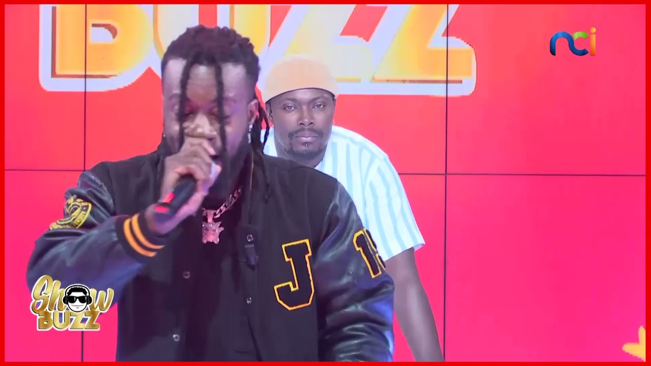Jojo Le Barbu en freestyle à l'émission Showbuzz