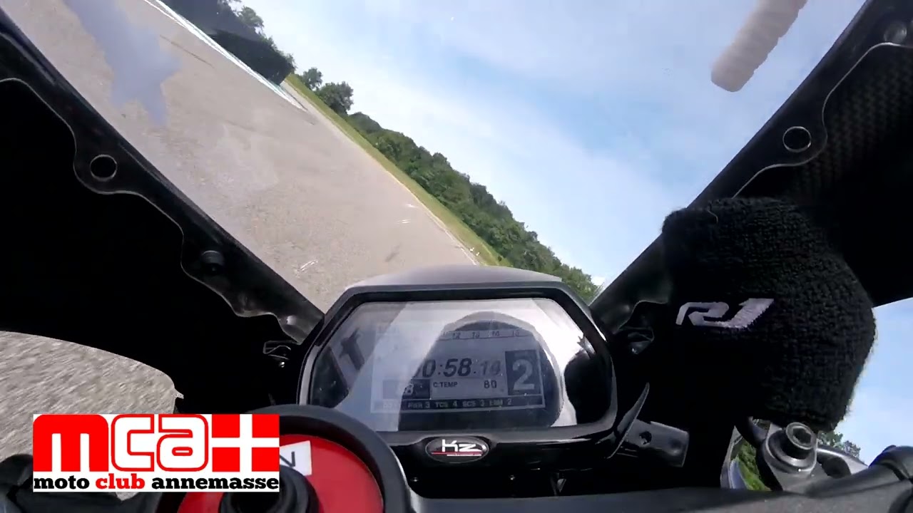 3 tours à Vaison Piste dans le groupe pilote, avec le Moto-Club Annemasse, 1'02