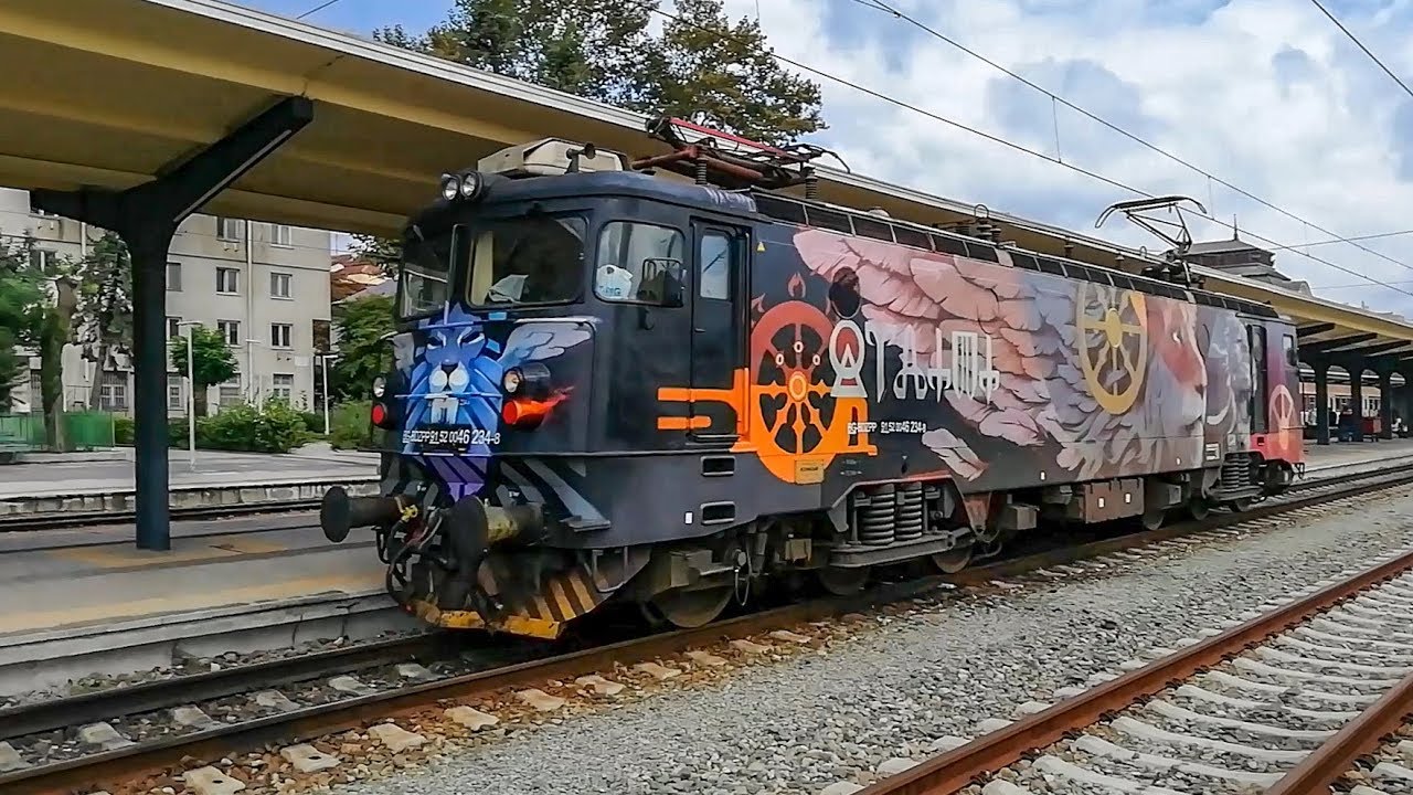 Изтегляне на композиция на БВЗР 8601 от ЖП гара Бургас
