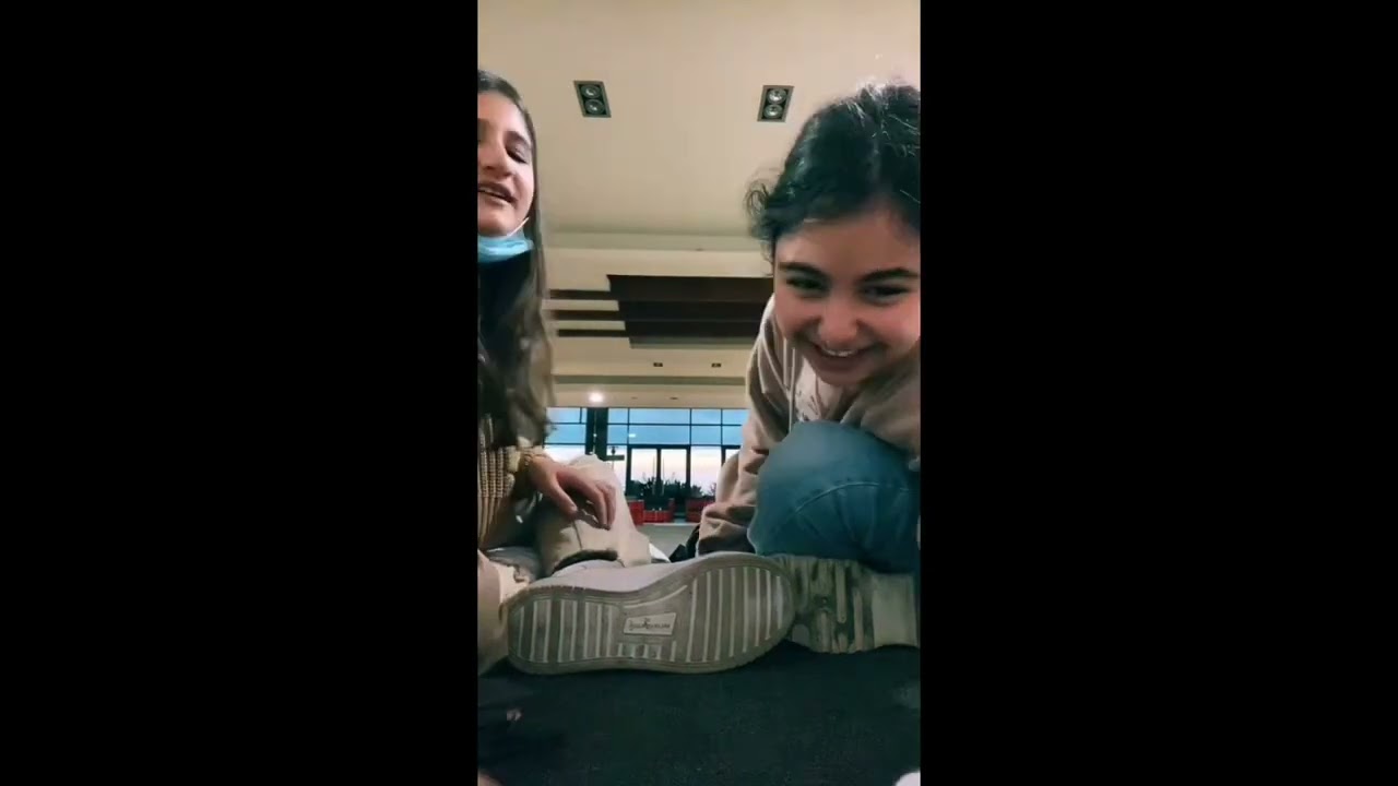 أيلا بنت نانسي عجرم و روتينها للعنايه بالبشره و اللعب مع رفقاتا نور و انيه و جاييل😍😆