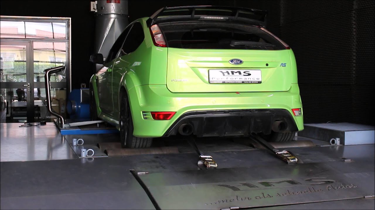 Ford Focus RS mit HMS Performance Downpipe, Sportkat, Klappenabgasanlage und Leistungssteigerung