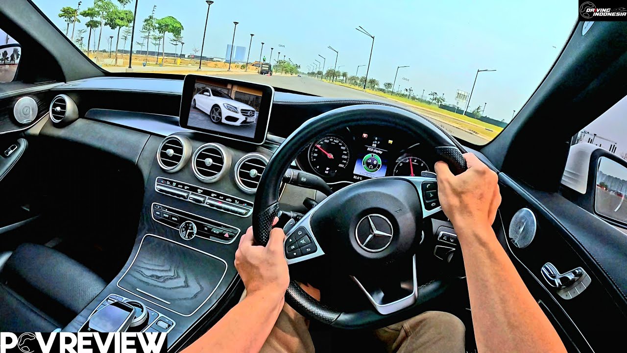 POV REVIEW | MERCEDES BENZ C300 AMG 2.0 TURBO A/T 2017 | SPORTS CAR KELUARGA! 😍 | Tour & Test Drive