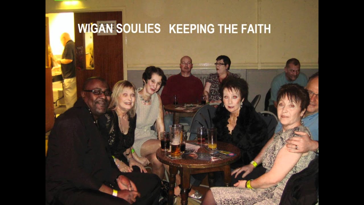♫ LOWTON  HALL SOUL CLUB  ♫