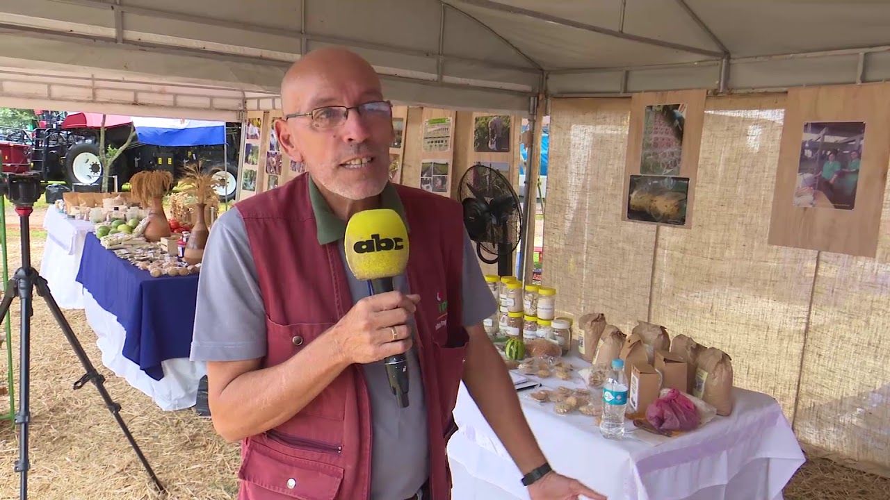 Equipo rústico de  preparación de  alimentos  para peces