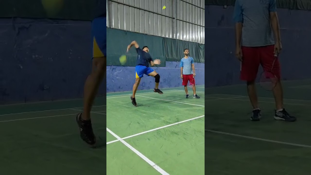 powerful smash badminton service received