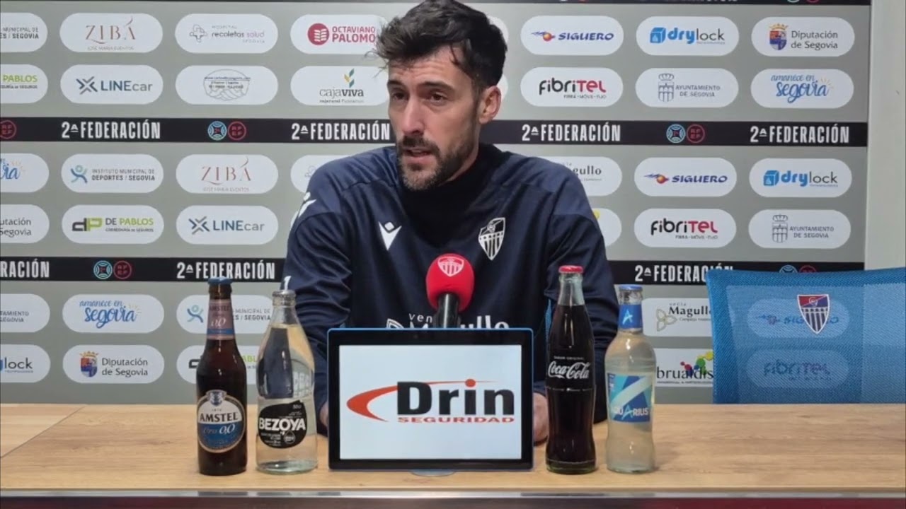 Rueda de prensa de Carmona previa al partido de la Gimnástica Segoviana frente a la Sarriana