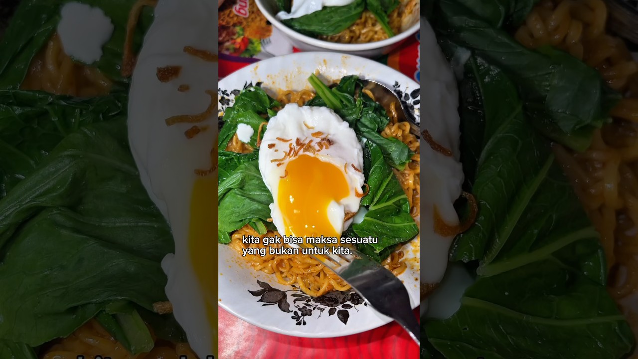 MENDUNG + UJAN = MAKAN MIE GORENG MANTAP ! #kokobuncit #kuliner