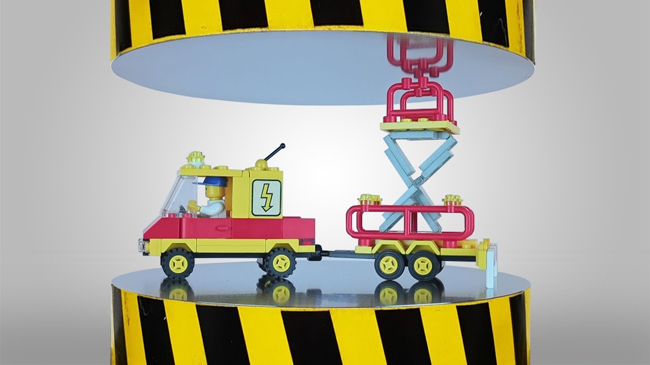 LEGO EXPERIMENT: HYDRAULIC PRESS VS LEGO