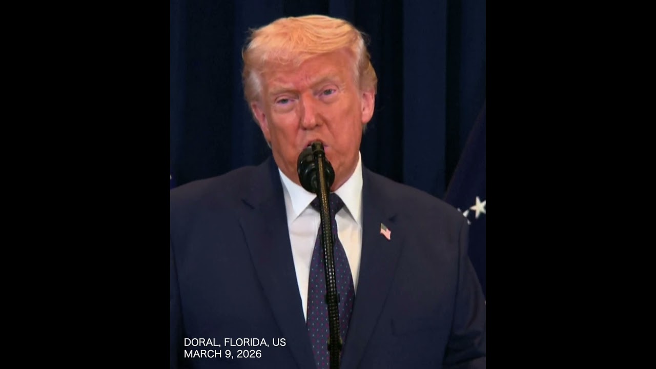 Trump says will hit Iran 'much, much harder' if it blocks oil supplies