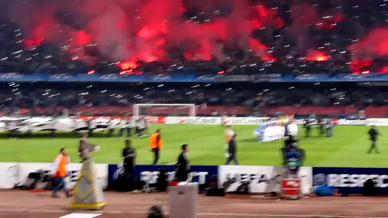 Napoli - Bayern Monaco  Il boato del San Paolo