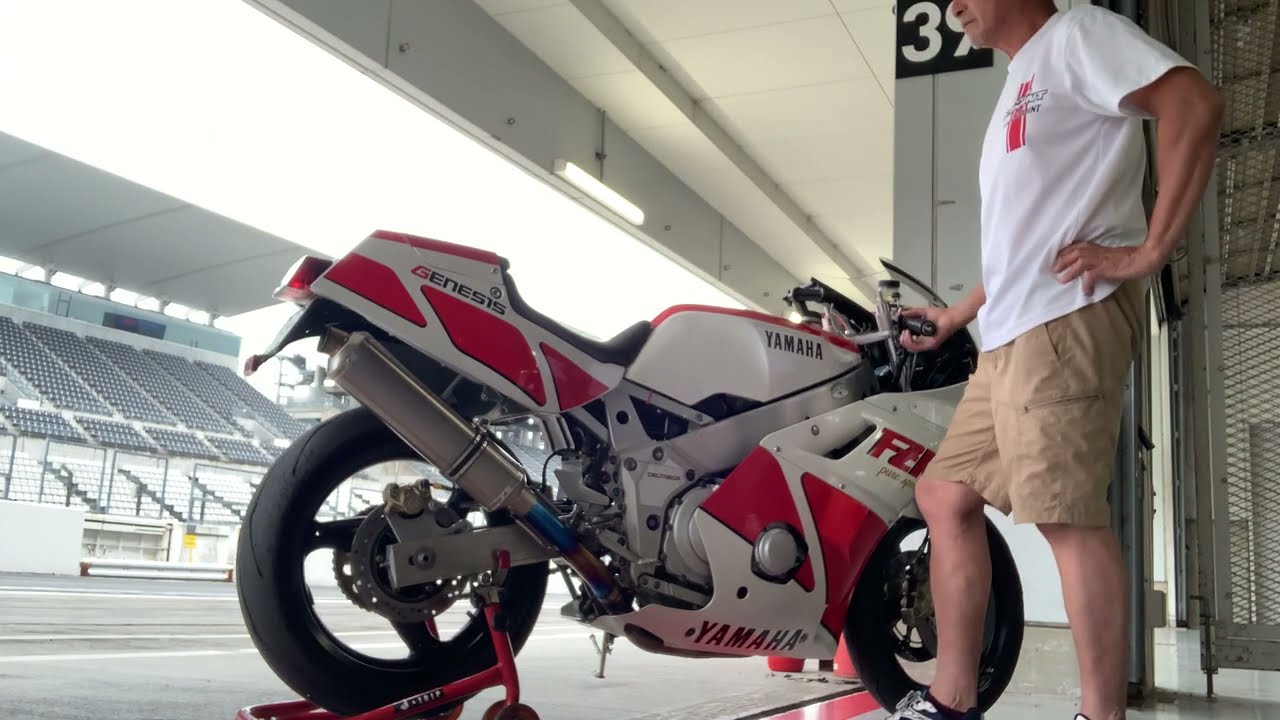 鈴鹿ＦＵＮ＆ＲＵＮ　ＲＳＷ２　ＦＺＲ４００【ヒデちゃんの独り言】