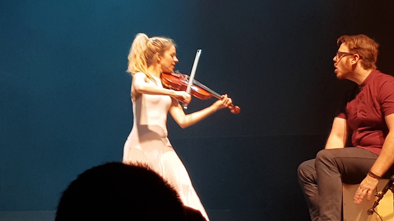 Lindsey Stirling - Something Wild 22/08/2017 #BraveEnough @ Teatro Caupolicán. Chile
