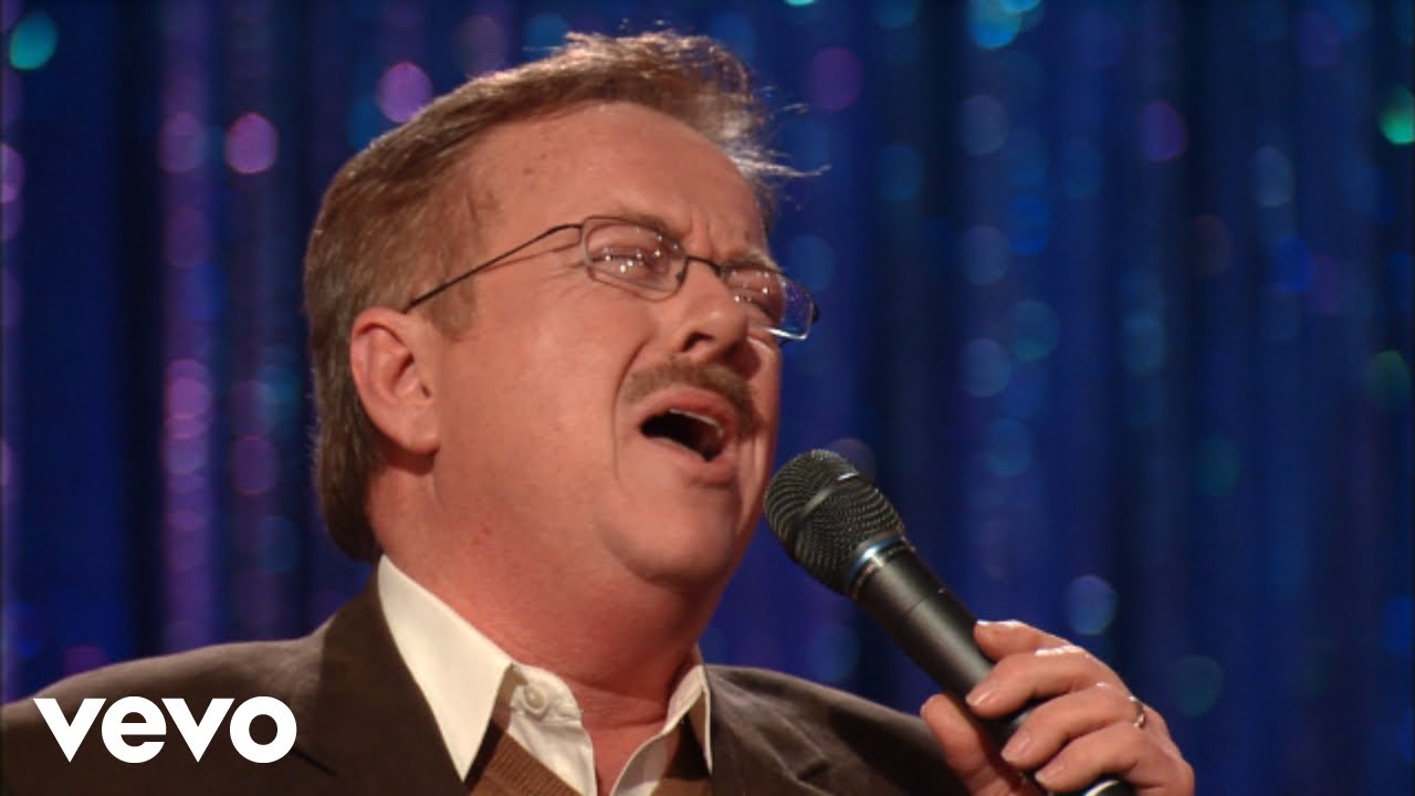 Gaither - What a Friend We Have in Jesus [Live] ft. Larry Ford