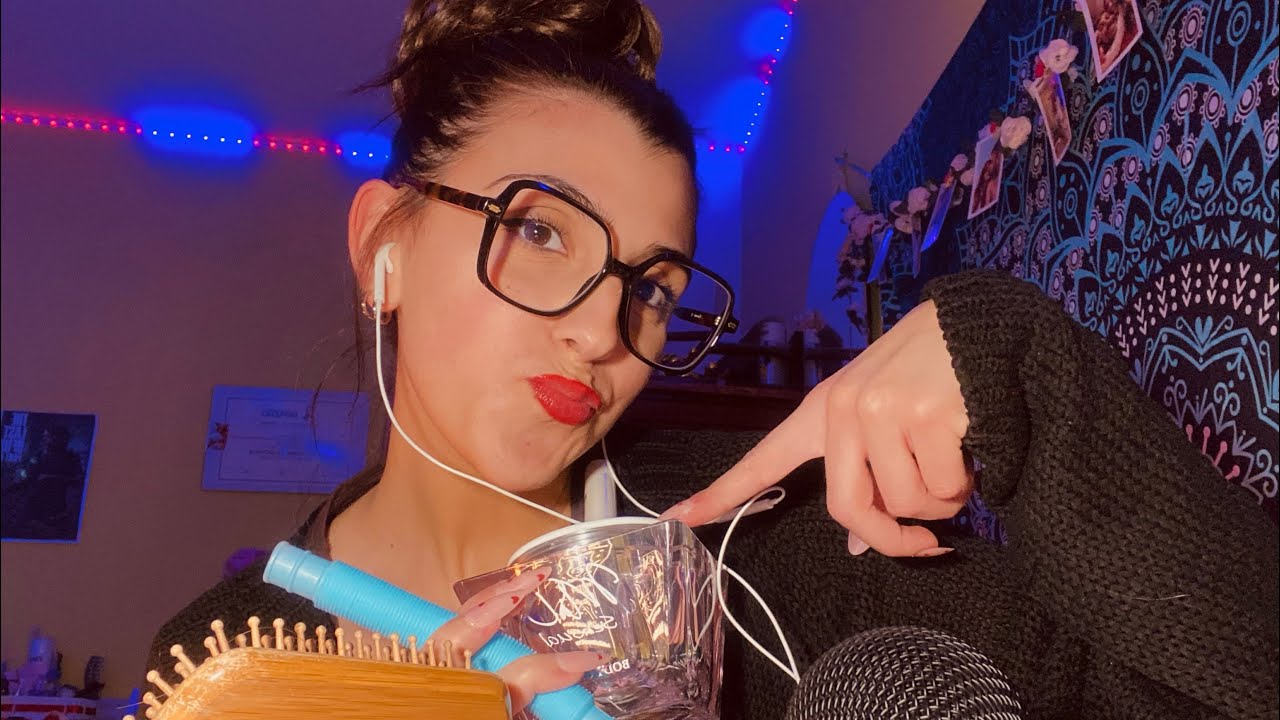 ASMR ESPAÑOL🇪🇸 ¿Este o este? Tú decides😚💆🏻‍♀️❓