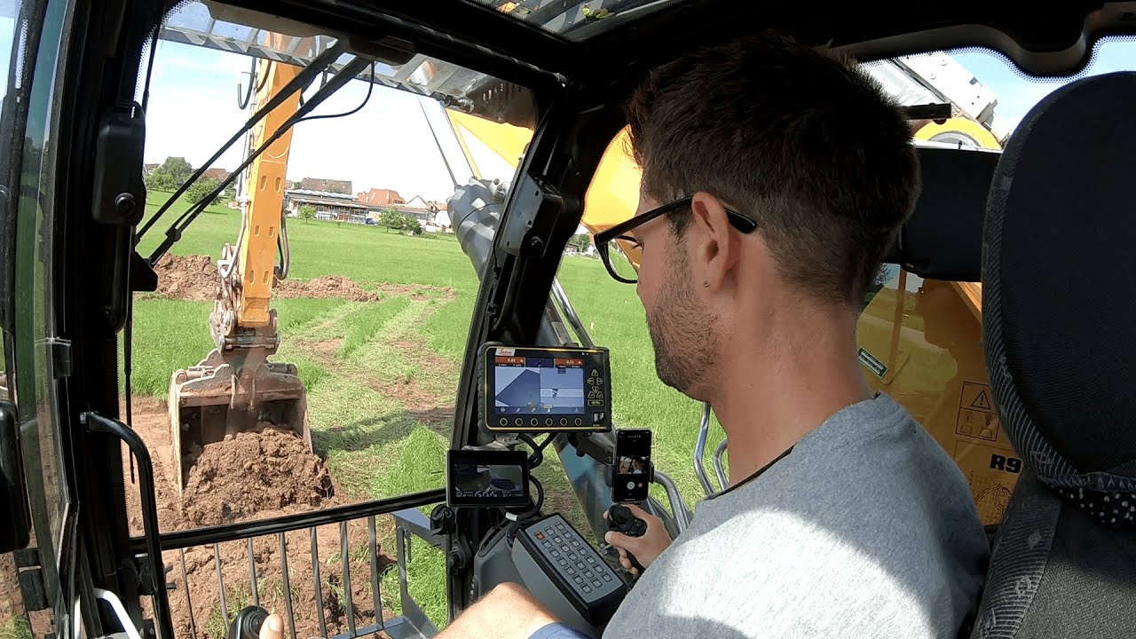 Liebherr R 926 G8 beim Humus Laden.  GoPro/ Leica / Cabview. #Baggerfahrer Koppi