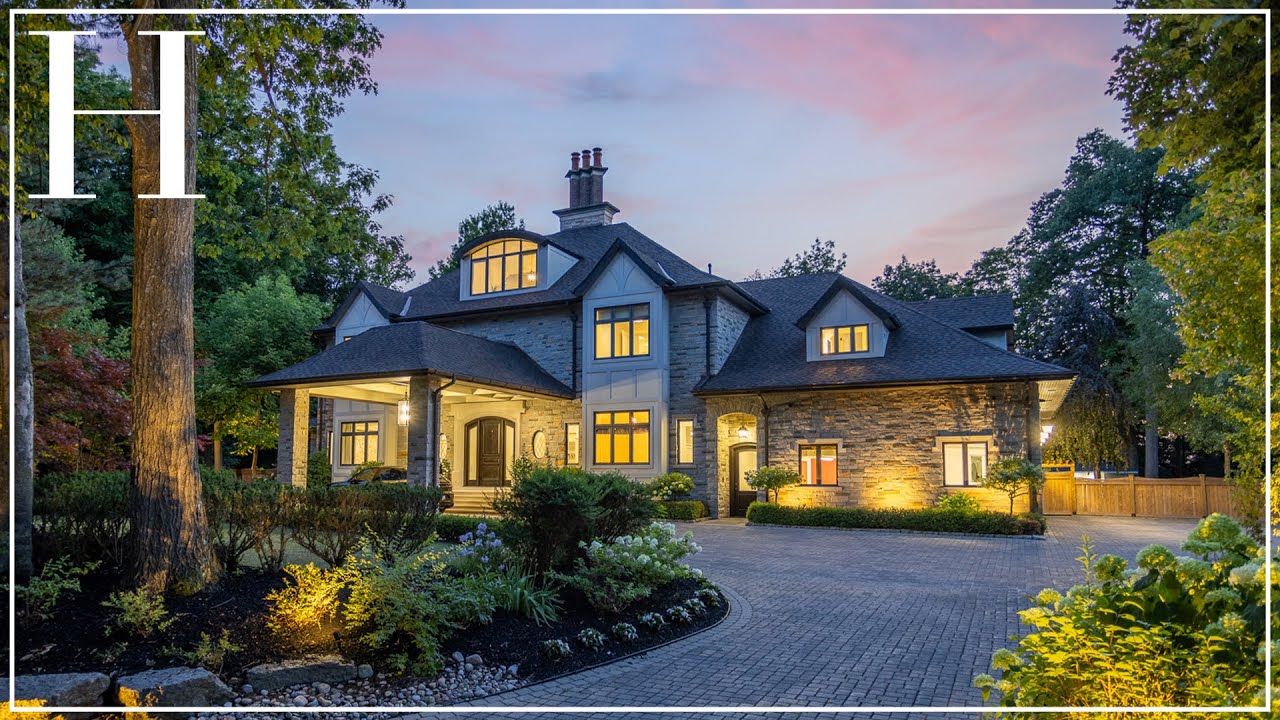 A Landmark Estate in Pinewood Estates - 40 Golf Avenue, Woodbridge