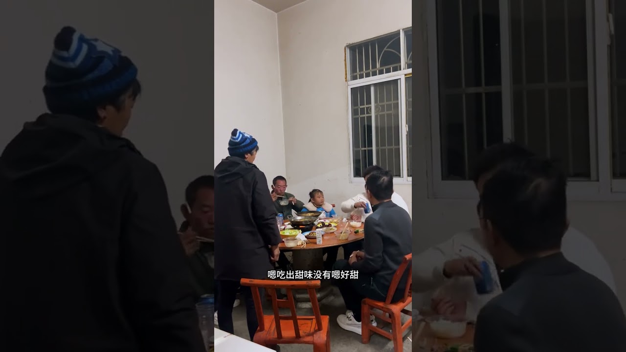 受粉丝所邀有幸驱车前往恩施巴东县金果坪乡体验恩施土家族做客 尝到了土家的美食，体验到了来之大山里的善意，谢谢你们~ #陌生人的善意 #大山里的生活就是简单的快乐 #蹭饭专业户 #土家美食 #真实生活