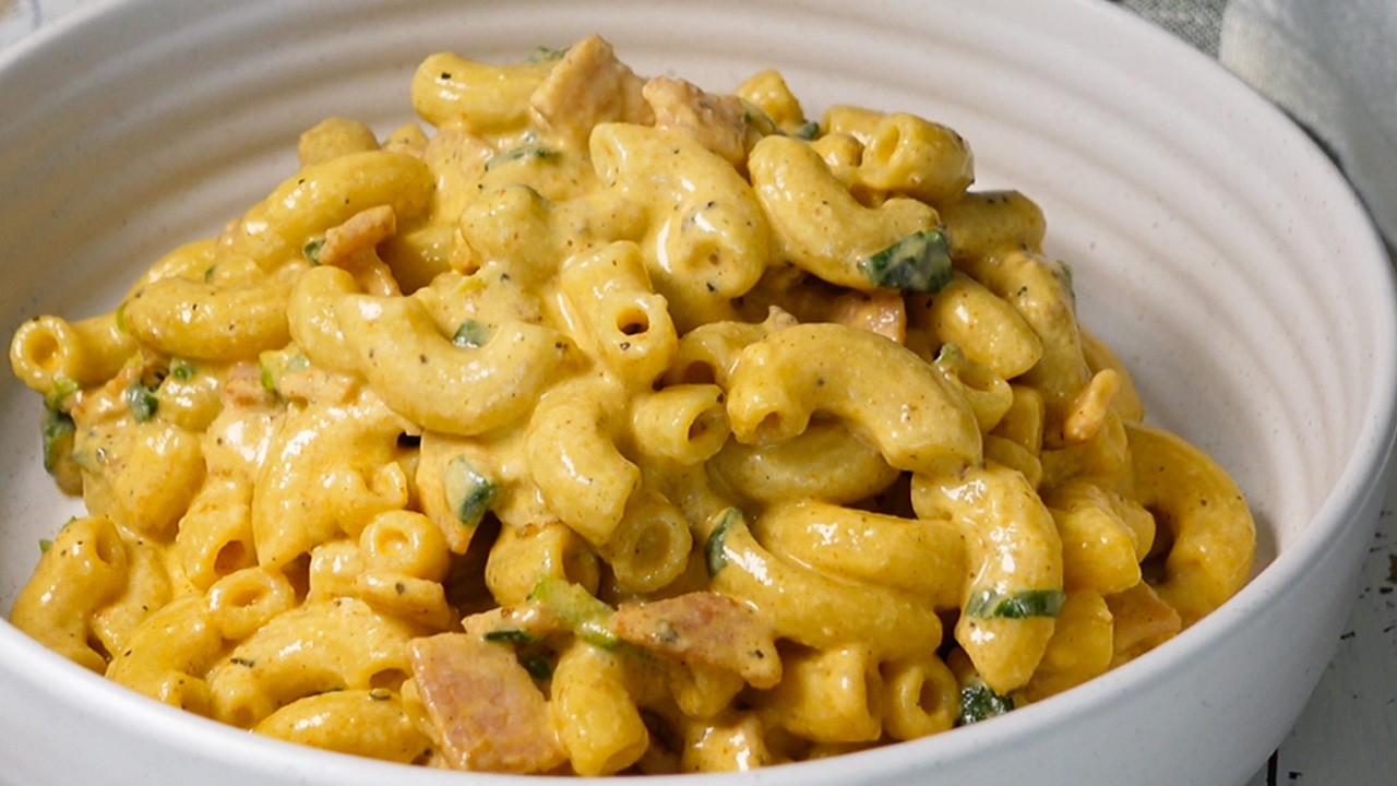 The Creamiest 20-Minute Bacon Pasta | One-Pan Easy Dinner