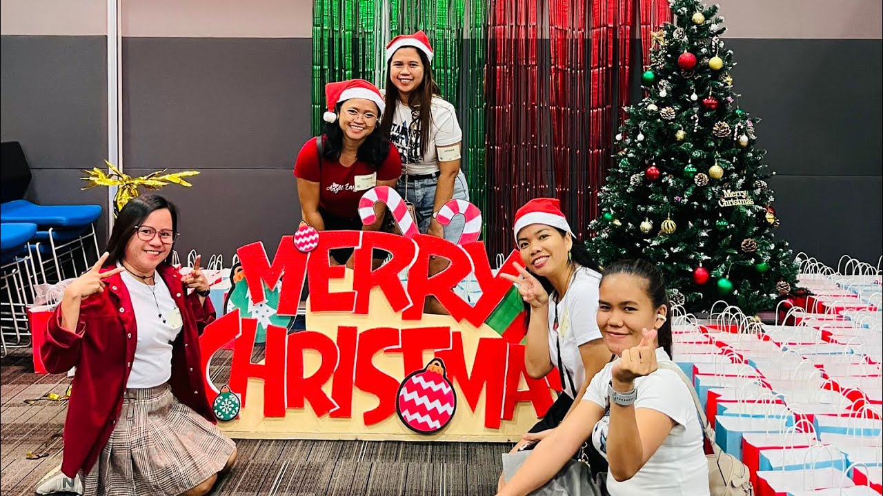 Part 3 : Christmas Party in Church 