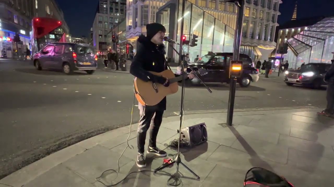 🇬🇧 [4K ] Jan 2023,  Matheus Zem  Tottenham Court Road, Oxford St, London