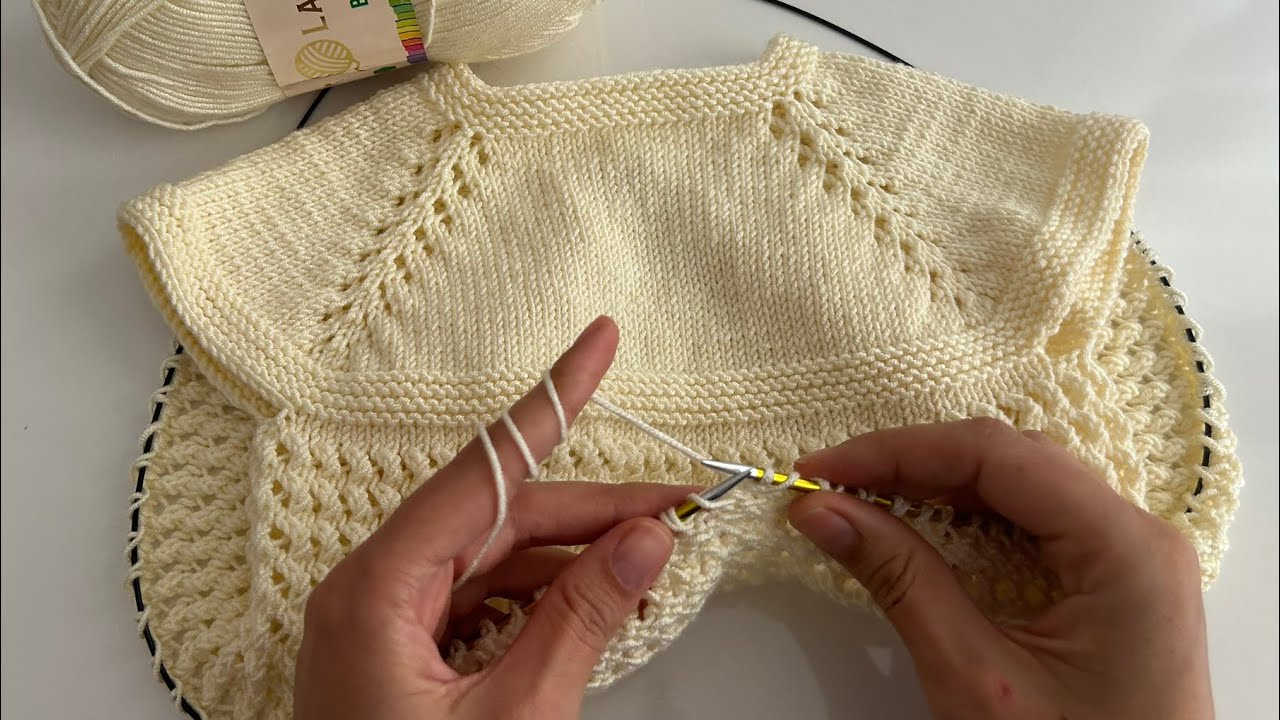 ÇOK ŞIK VE YAPIMI AŞIRI KOLAY 1-1,5 YAL YAKADAN BAŞLAMA BEBEK YELEĞİ ANLATIMI🌼#knittingdesignforbaby