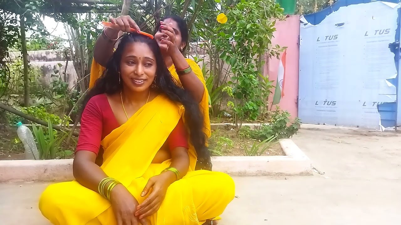 nitpicking by long hair with real sound