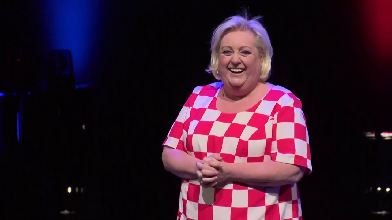 Zusjes, door dik en dun! | Theatershow 'Vijftig jaar lief en leed' [DEEL 5]