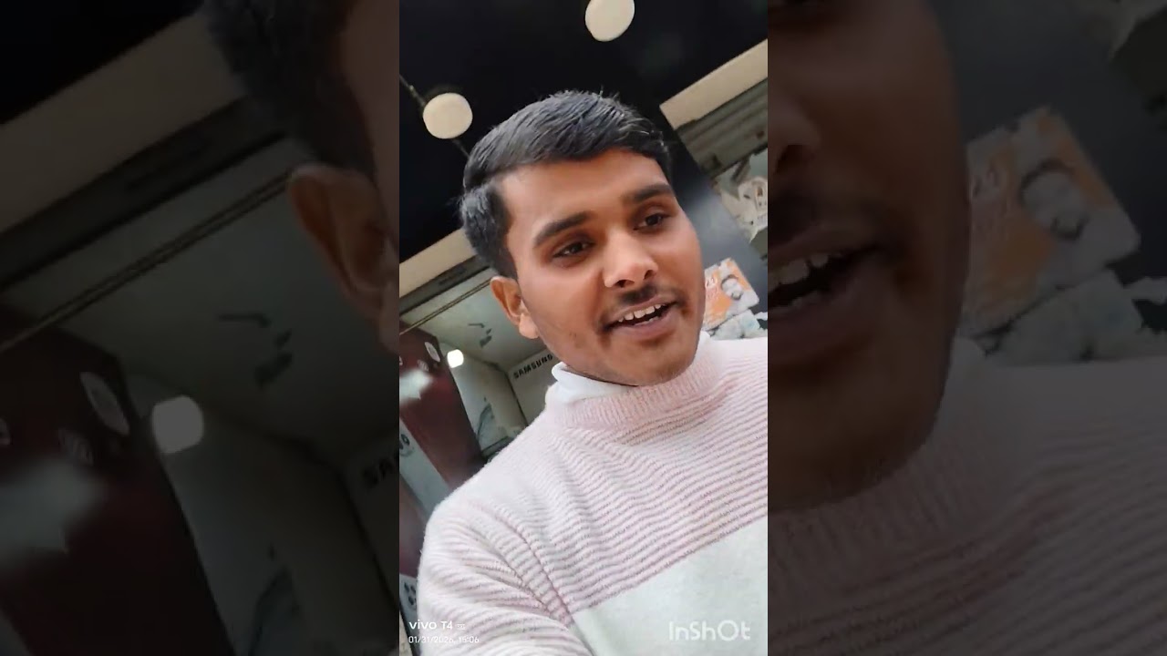 पूरी जाद्रम कहीं नहीं मिला सेल्फी स्टैंड...#viralshort #tranding #vlogtranding #menina 