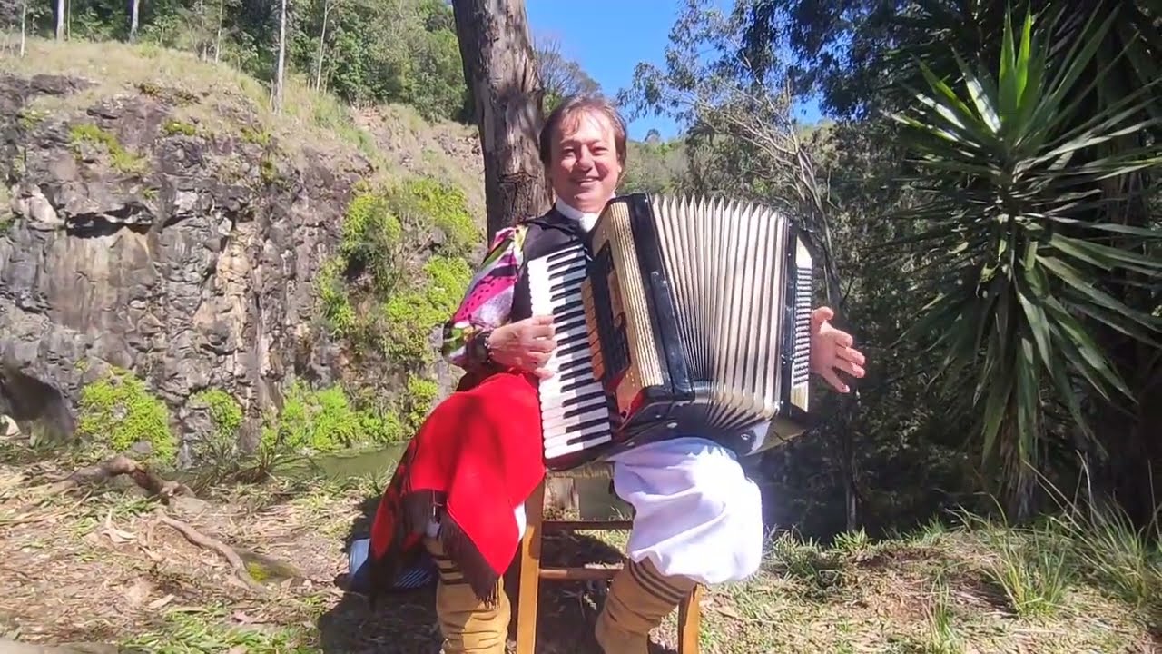 Gaúcho Da Montanha. Autoria:  Carlinhos Steiner/ Josef Steiner. Film: Alex Zonin. ☎️ 54 99951-2710