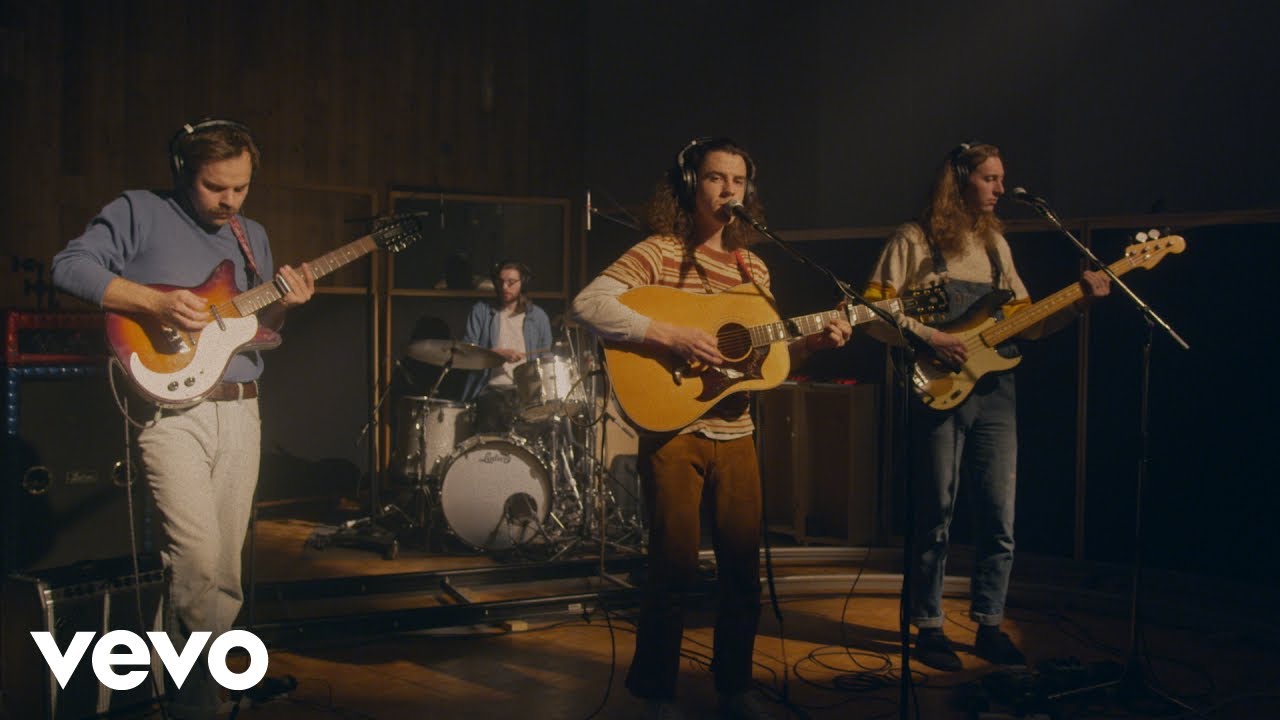 Peach Pit - Brian's Movie (Live Performance)