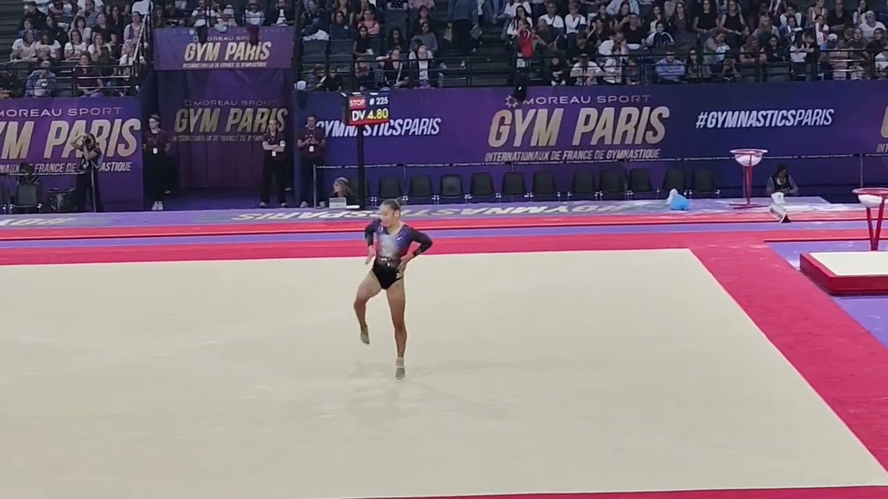Abigail Martin - Floor - Paris World Cup 2025
