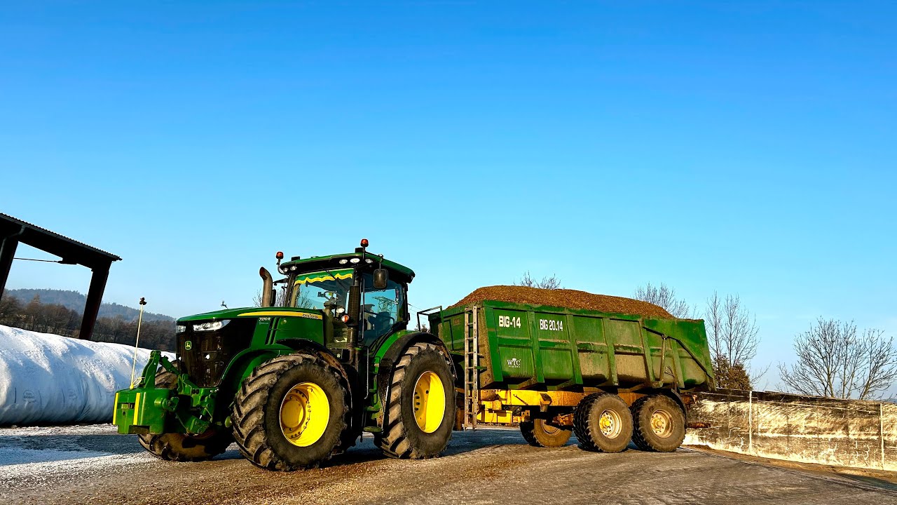 GOPRO/Driver view - Navážení siláže na BPS / John Deere 7270R