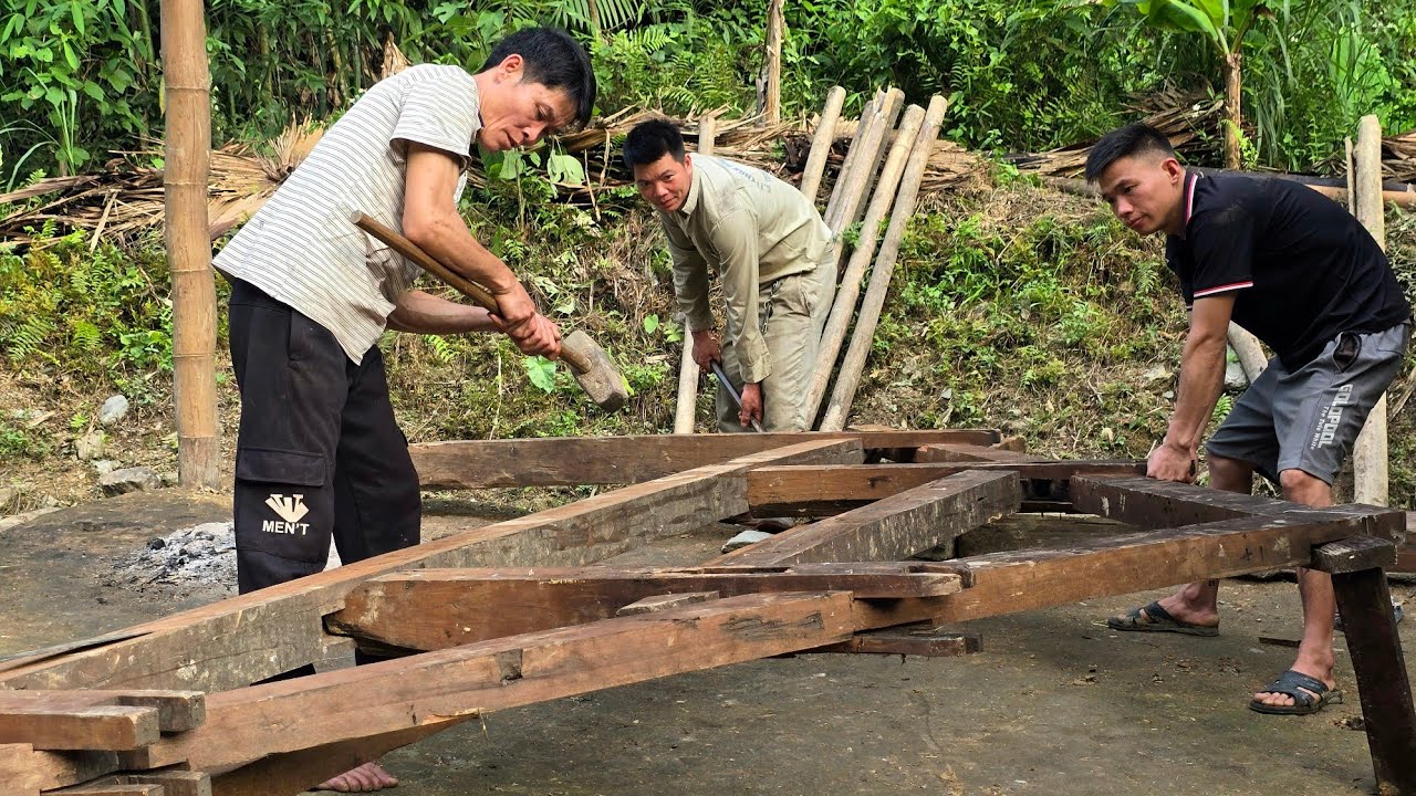 Dismantle Old Kitchen To Prepare To Build New Wooden Kitchen | Solo Survival