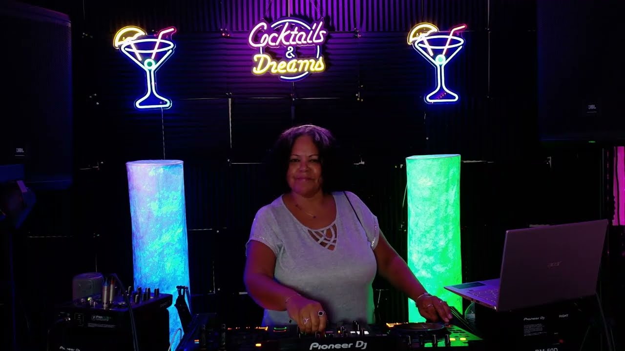 SOULFUL & AFRO HOUSE #3 2026  Birthday /Valentine's Day Mix  #subscribe  #housemusic #femaledj #dj