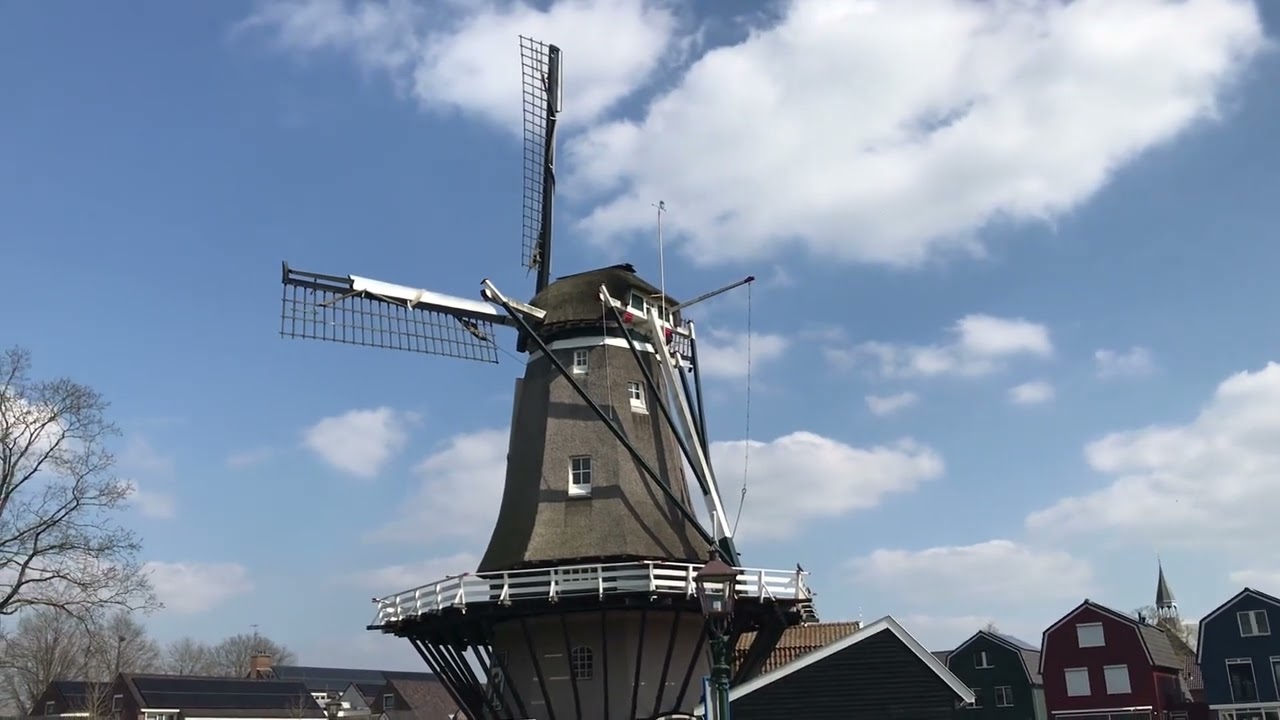 Где-то в центре Bunschoten-Spakenburg