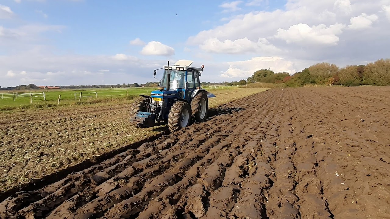 Ford 7610 ploegen met Rumptstad RPV120-480 ploughing