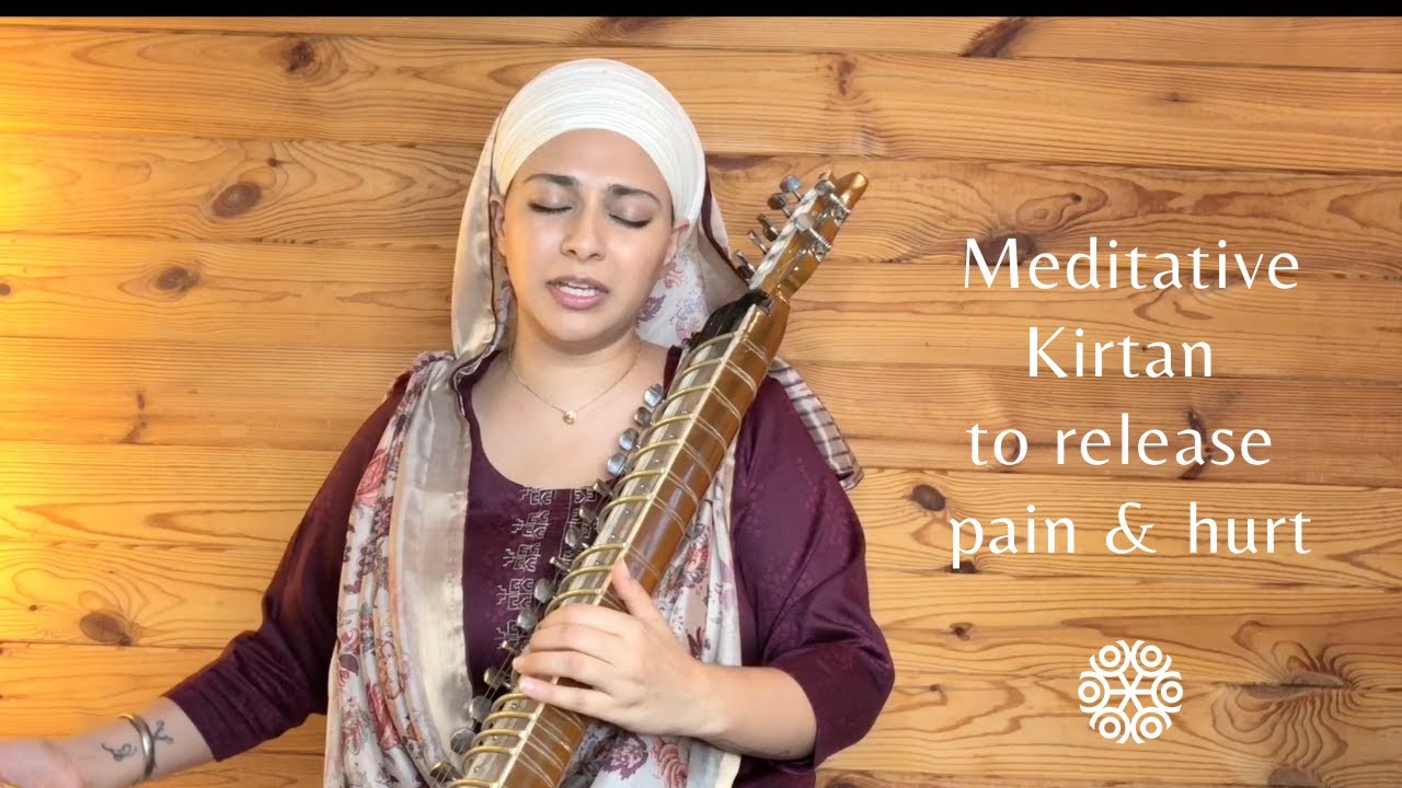 Kirtan for healing hurt and pain held in the heart - Bande Khoj Dil Har Roj