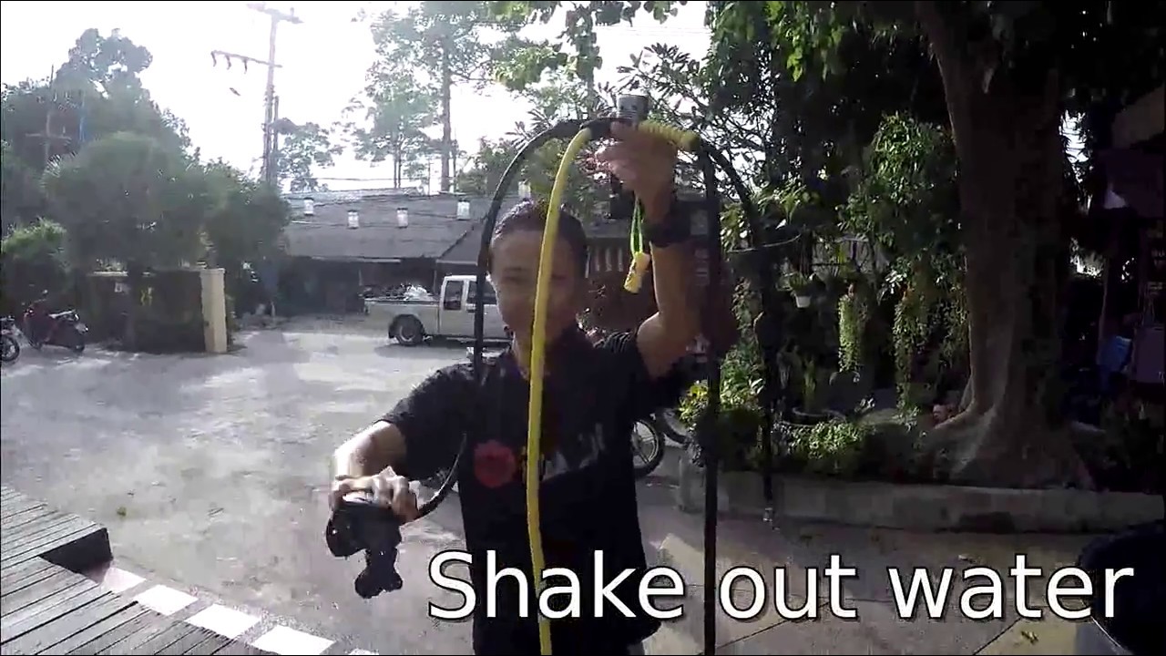How to wash our scuba regulators