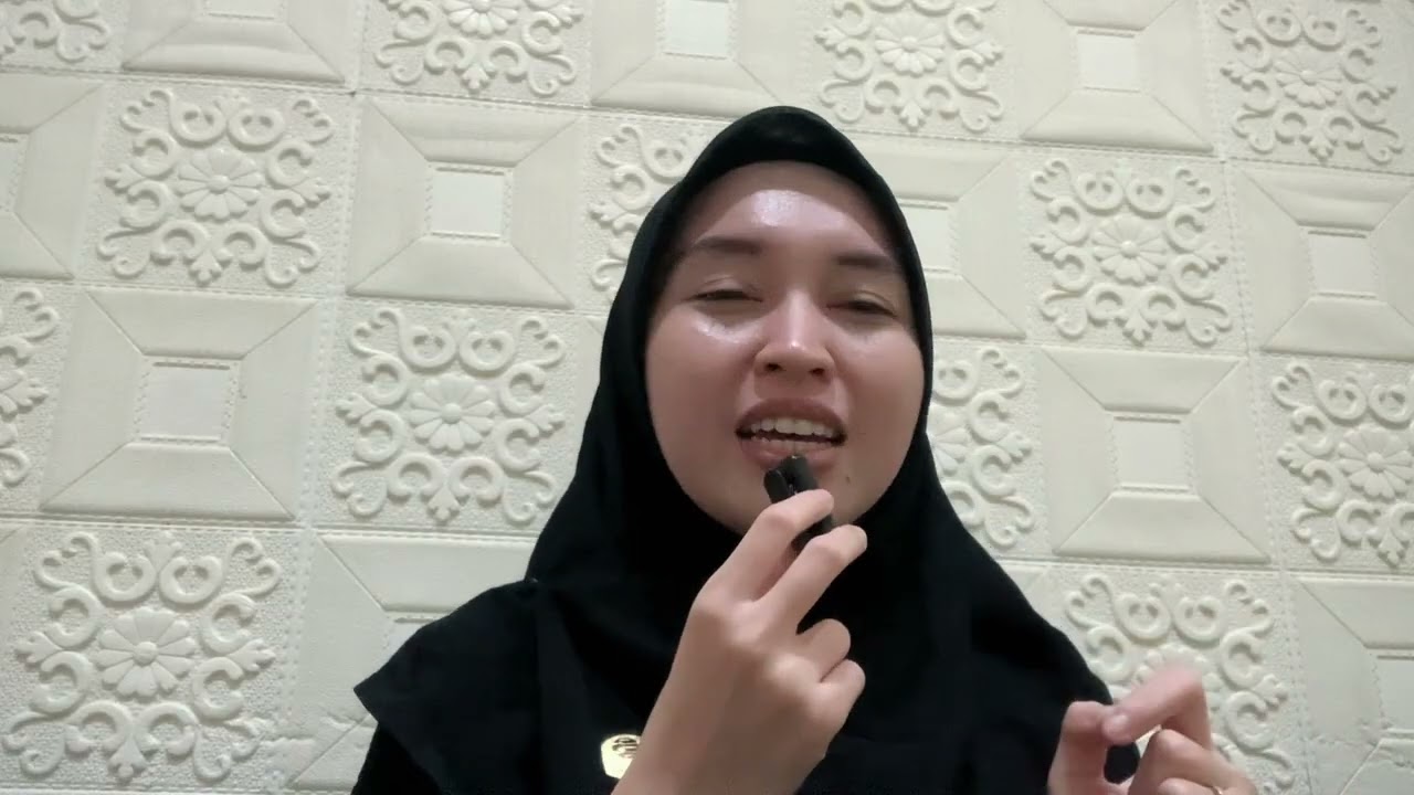 Contoh CV yang baik dan bisa di rekomendasikan