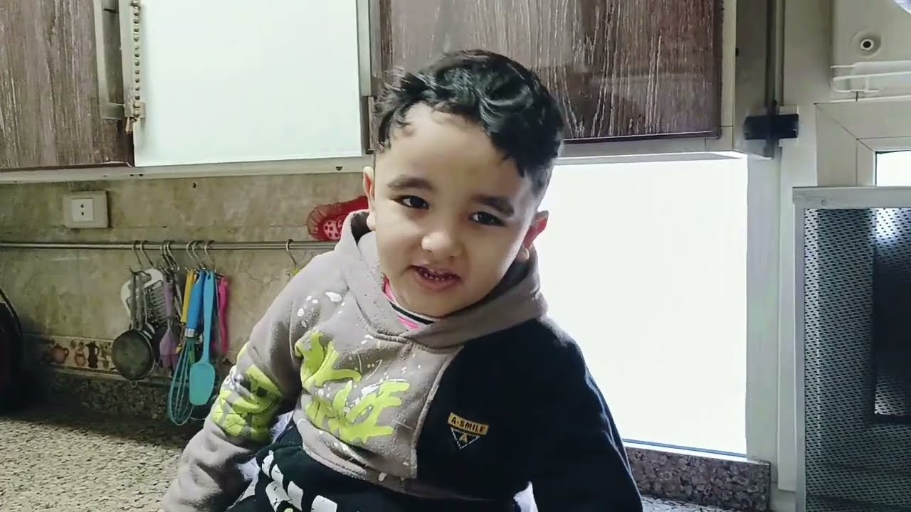 انتو فاتحين دلوقتي علشان تاخدو الرساله من نصيبكم👌كلام الناس لا بيقدم ولا يتأخر😊😊