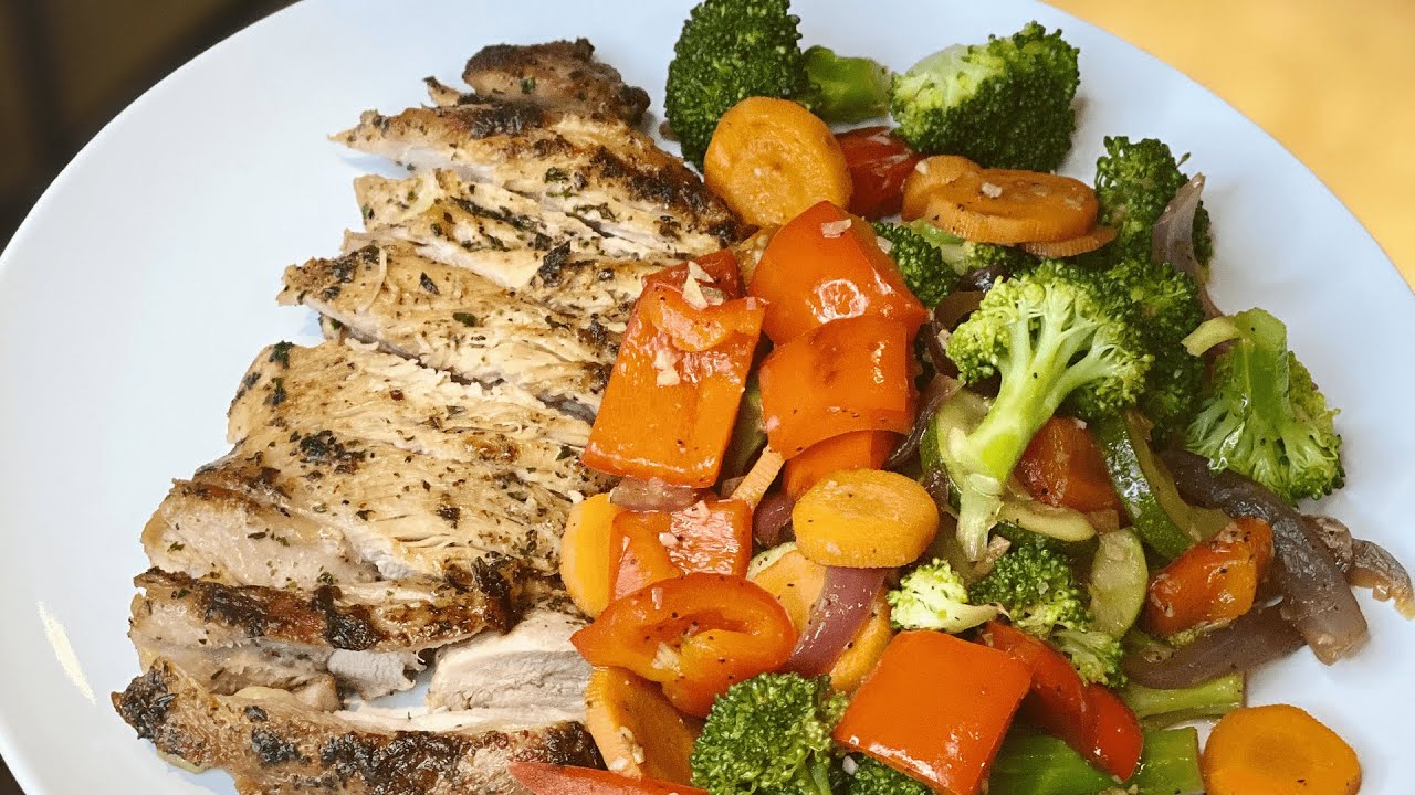 MI PRIMERA RECETA // POLLO A LA PLANCHA Y VEGETALES SALTEADOS!!  “INGREDIENTES EN LA DESCRIPCIÓN”